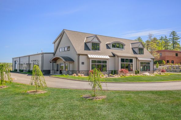 125 Commerce Way, Marshfield, MA 02050